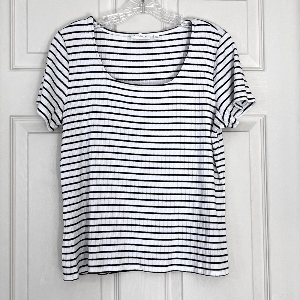 Cyrus Essentials Square Neck Black & White Stripe Stretchy Ribbed Tee, Size XL